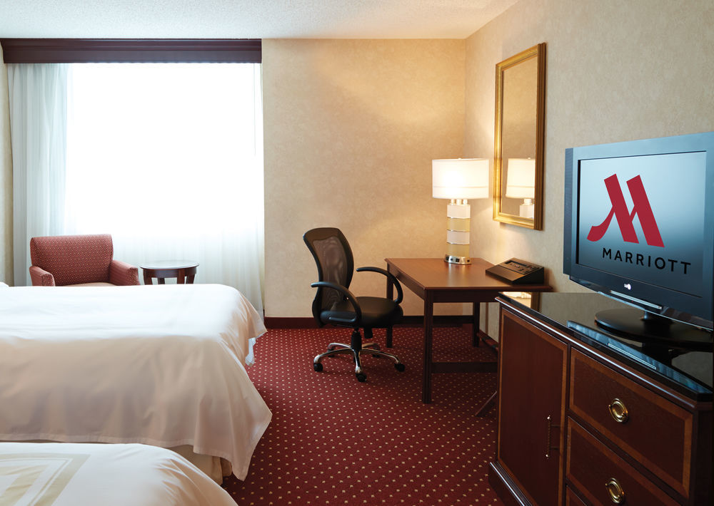 Marriott Cincinnati North Уест Честър Екстериор снимка
